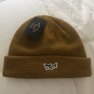 Bran new dark seas beanie